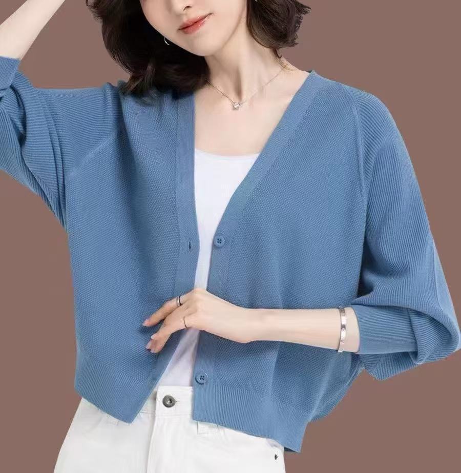 

Модная весенне-осенняя кардиган-куртка с V-образным вырезом, женская короткая универсальная свободная и тонкая с рукавами «летучая мышь» и трикотажный топ с длинными рукавами average size 53-152 синий