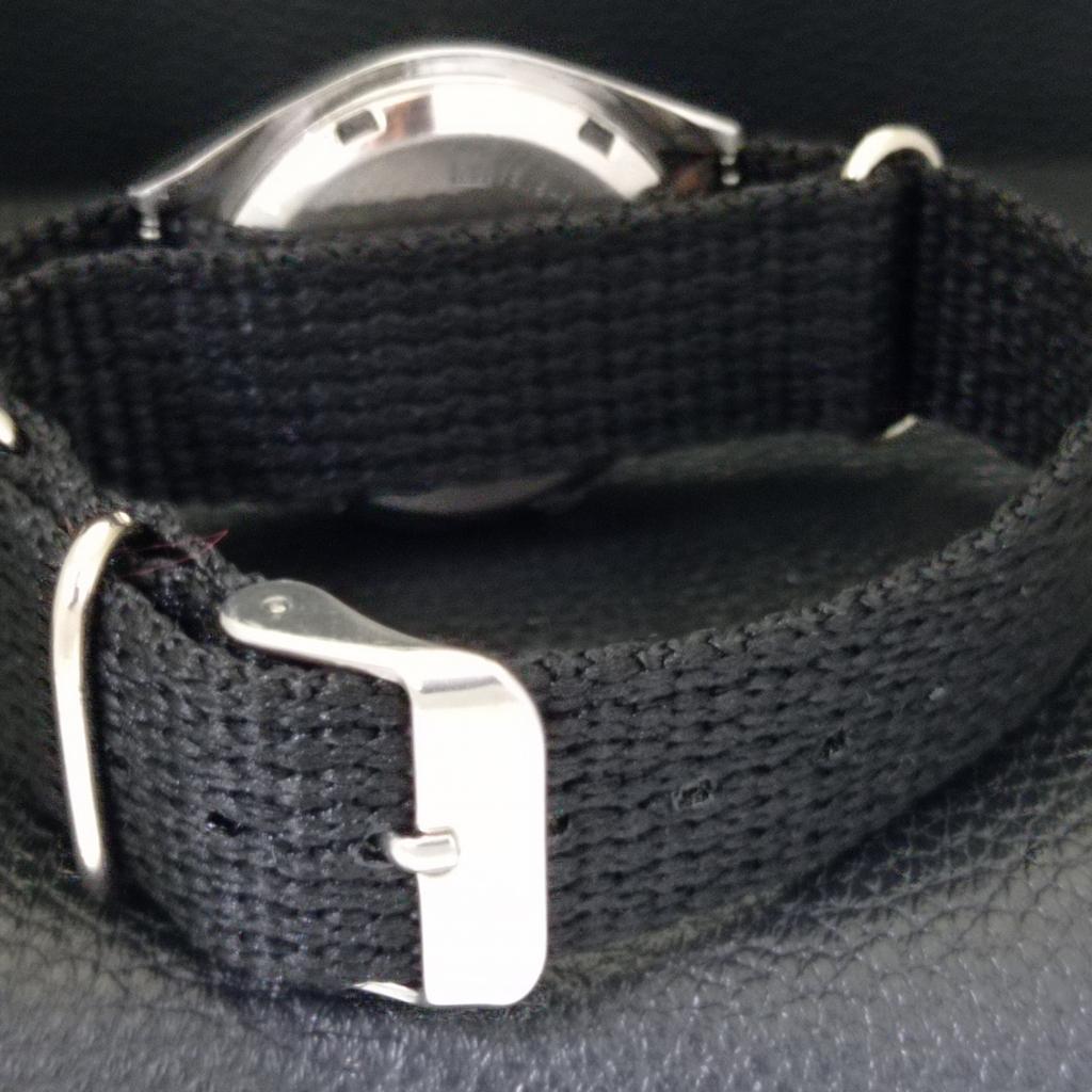 AUTOMATIC VINTAGE SEIKO 5 JAPAN 7009A MENS GOLDEN COLOR DIAL WATCH A701298-5 R206a-a701298