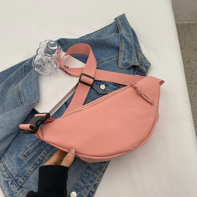 Нагрудная сумка на плечо женская сумка-слинг через плечо сумка-мессенджер полумесяц — фото 5