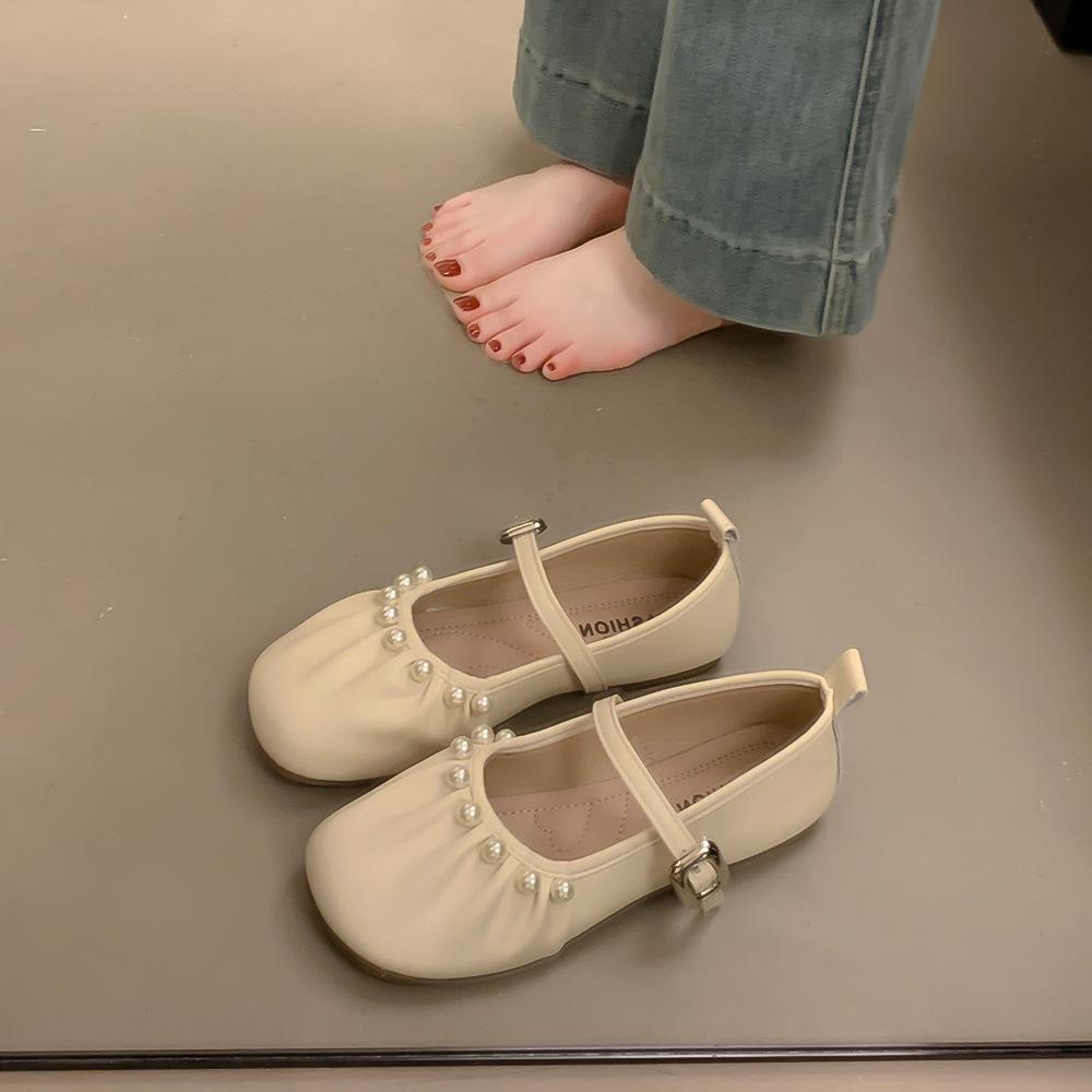 French Mary Jane Shoes Girl 2025 Autumn New Pearl Fairy Night Evening Wind Large Size Soft Sole Ballet Grandma Shoes