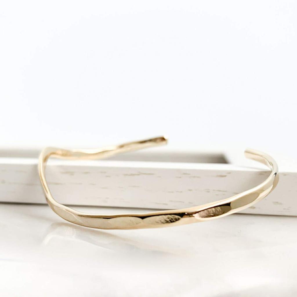 [Naot Jewelry] Women's Bangle [Gift Box Included] Gold Kainari Wave Bangle
