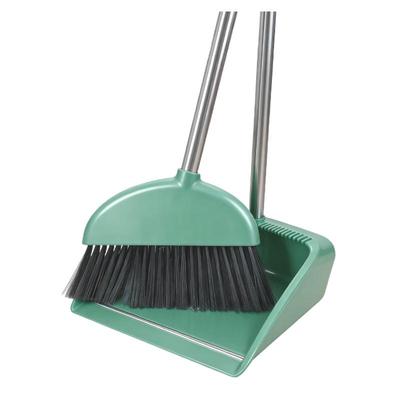 Instrumente pentru dereticare – Mături și fărașe pentru gunoi
