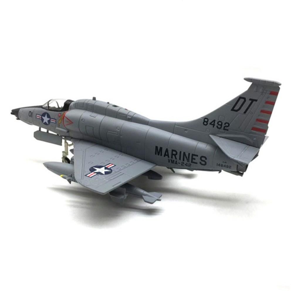 1:72 Scale Die-cast A-4M Skyhawk Fighter Jet Model