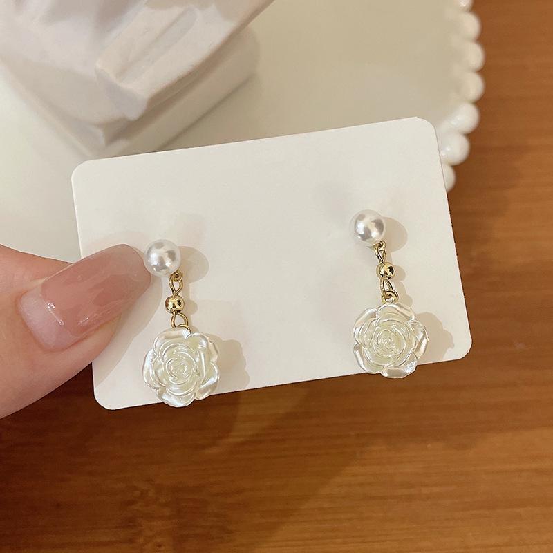 Camellia Handmade 925 Silver Pearl Earrings - High-End Autumn/Winter Design for Women