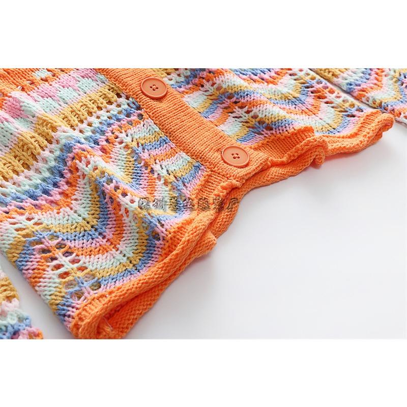 Damrandig tröja lös regnbågsstickad kofta