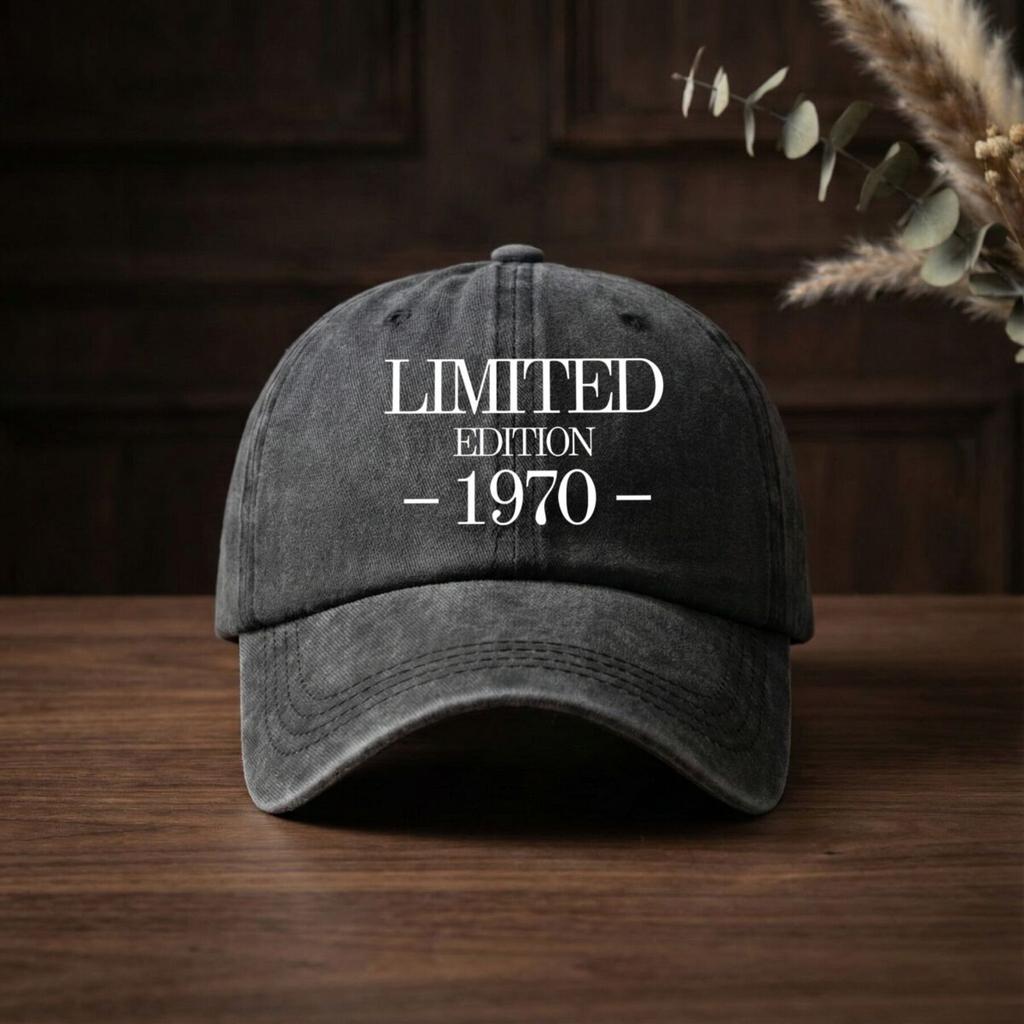 Limited Edition Nostalgic Text Fashion Baseball Cap Washed Texture Sports Sun Hat Unisex New Style Casual Versatile