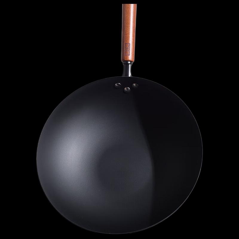 

Zhang Xiaoquan 32cm Refined Iron Wok with Lid