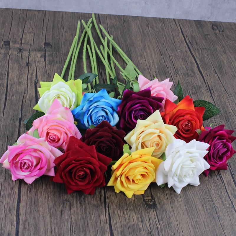 Sametově červená růžová růže Větve Simulační květiny Bar Kavárna Dekorace Umělá květina Falešná růže el Stolní dekorace Rostlina