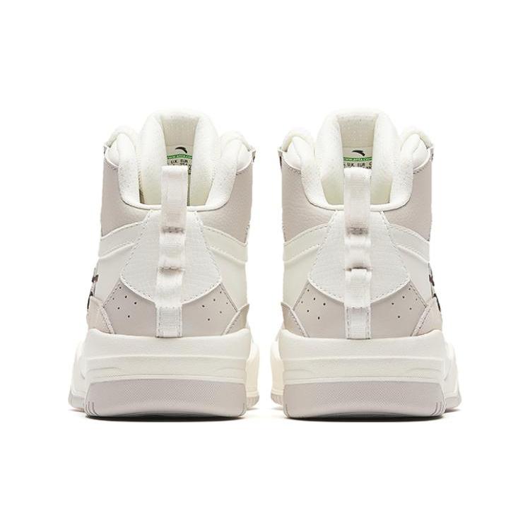 New Anta Wave Shoes Non slip Lightweight Mid Top Skateboard Shoes Women's White 922348088-3