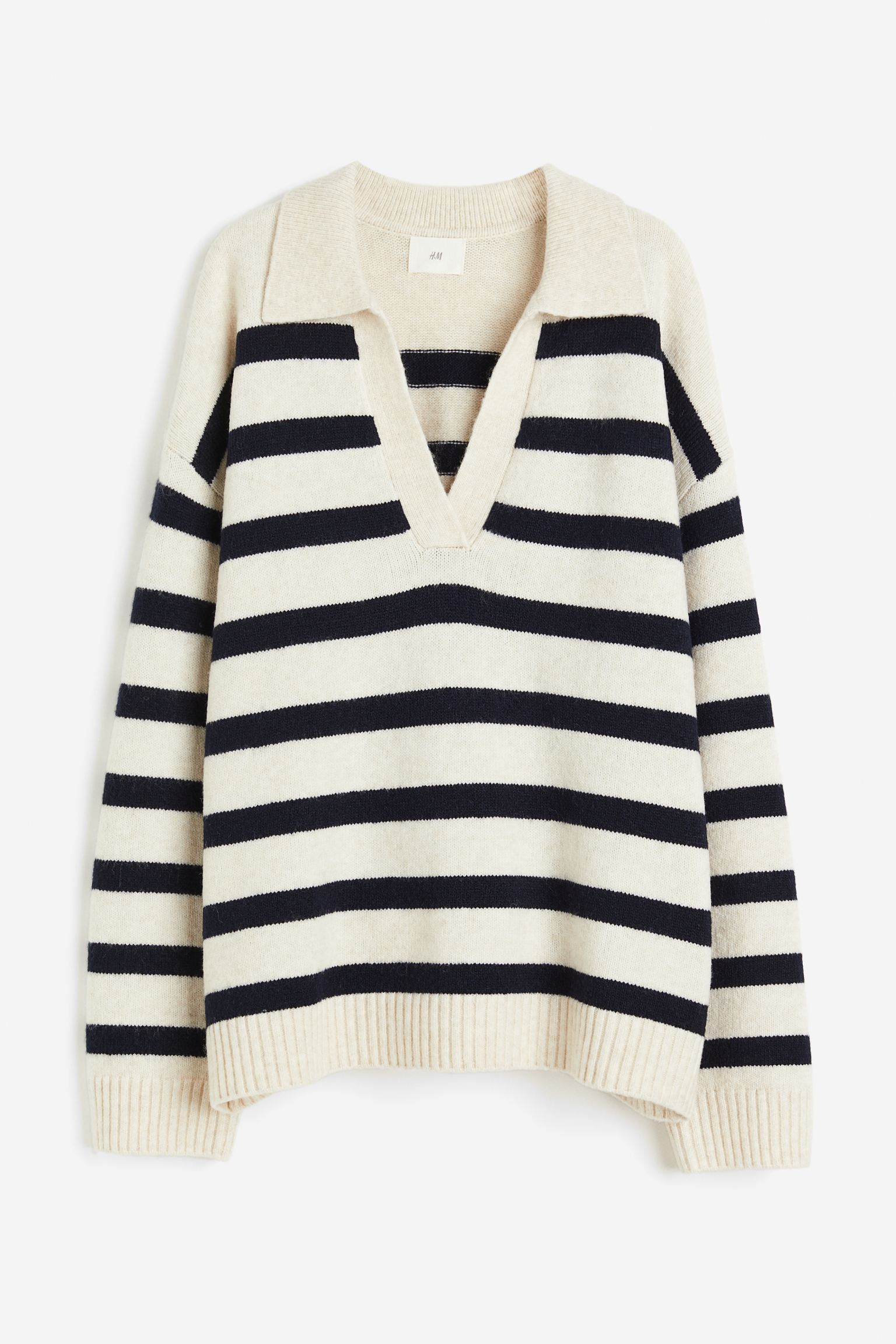 

Джемпер тонкой вязки с воротником