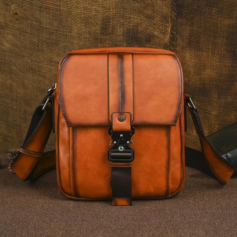 2025 Men Vintage Shoulder Crossbody Bags Large Capacity Cowide Leather Shoulder Bags For Travel Handbags