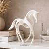 1-Piece Abstract Horse-Shaped Statue with Smooth Curves That Capture the Galloping Movement of the Horse, Creating a Dynamic and Elegant Feel.