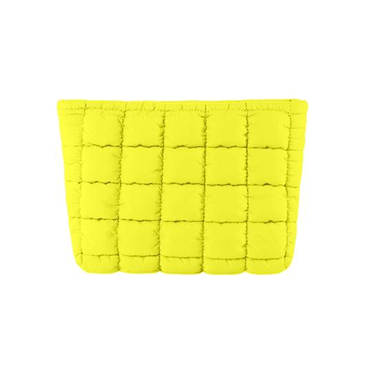 Cosmetic Bag Compact Size Quilted Makeup Bag with Top Zipper Closure Spacious Inner Pocket Easy to Clean Travel Cosmetic Organizer