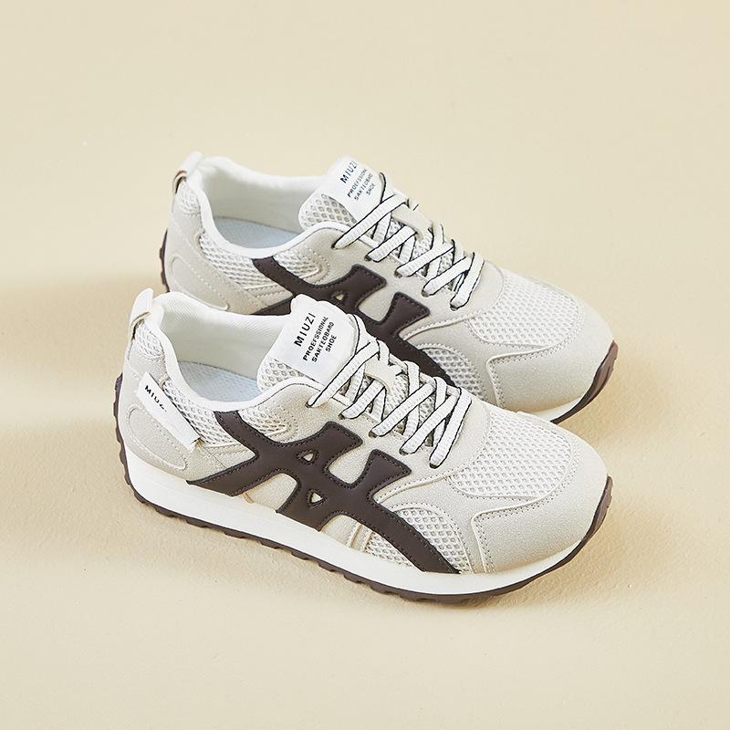 Scarpe da Donna 2026 Primavera Autunno Nuove Traspiranti in Rete Antiscivolo Sneakers da Donna Comode Aumenta Altezza Allacciatura Scarpe Casual