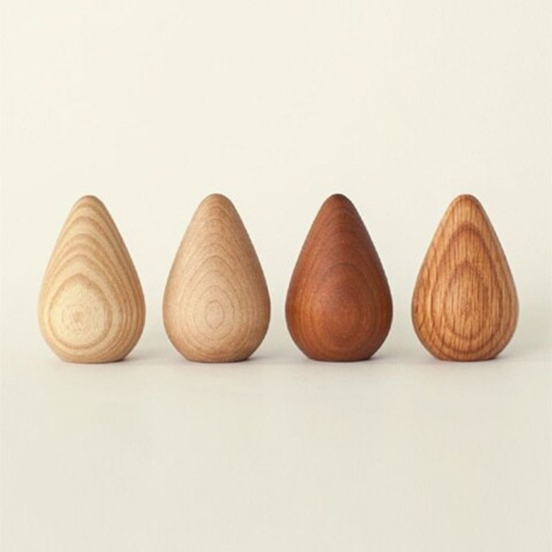 Acupressure ball equ Oak
