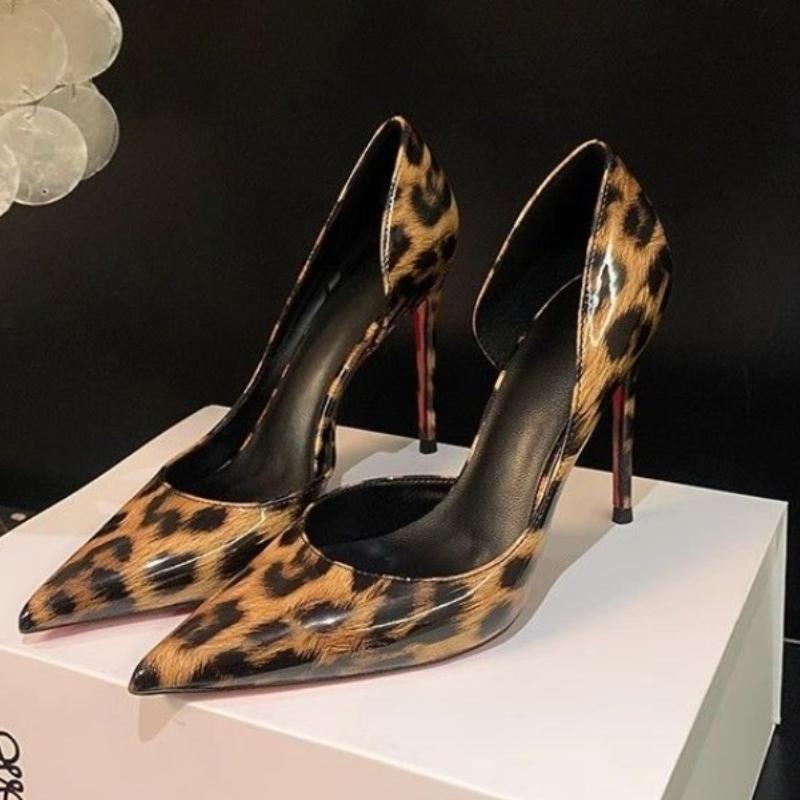 2025 Design Woman shoes Female Fashion gradient leopard print Heels For women Sexy Pointed Toe Thin Heel Party banquet Pumps