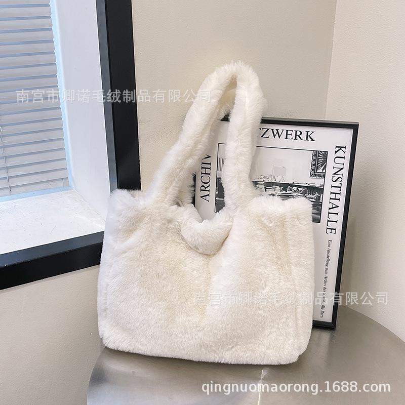 Soft Portable Tote Bag Women's Autumn and Winter New Cute Fluffy Large Capacity Shoulder Bag Fluffy Bag