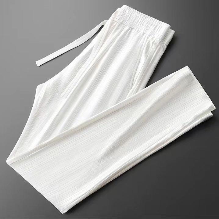Calças casuais masculinas finas de triacetato respiráveis, plissadas, soltas e confortáveis, de verão, com pernas retas e largas