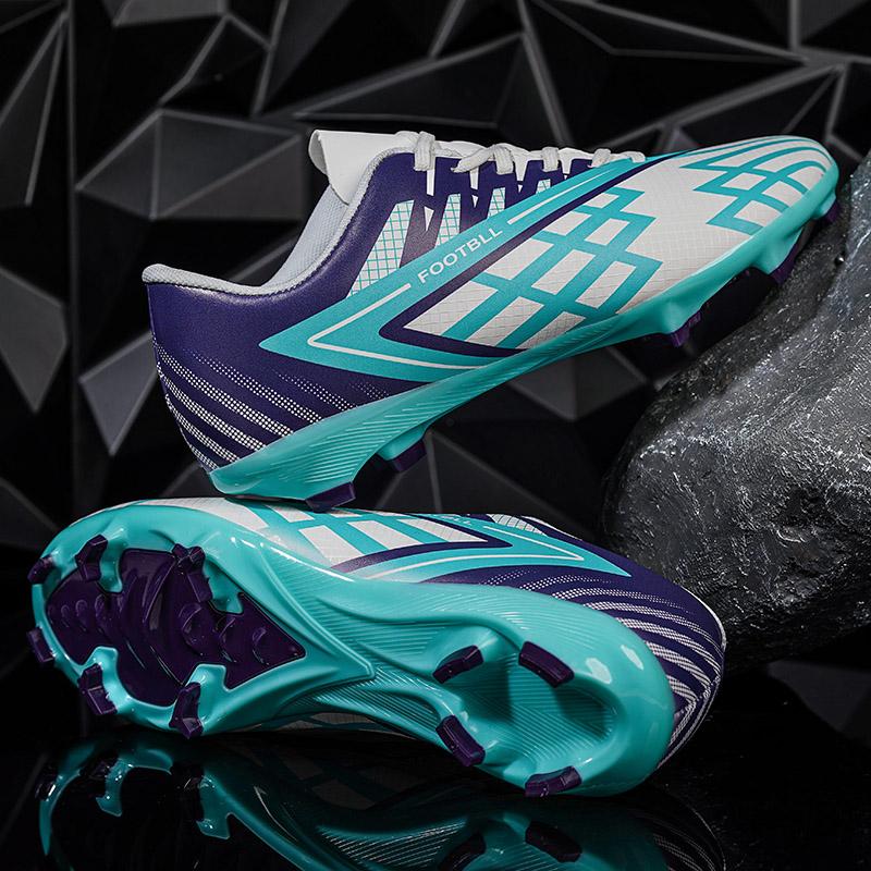 

2025 New Low Top Student Football Shoes for Professional Youth Games Sneakers Comfortable Non Slip Soft Grass Football Boot 31