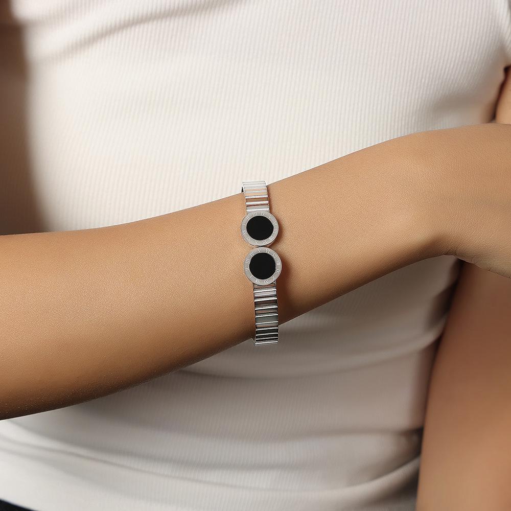 European Luxury Roman Numeral Dial Shell Acrylic Stainless Steel Openable Bracelet
