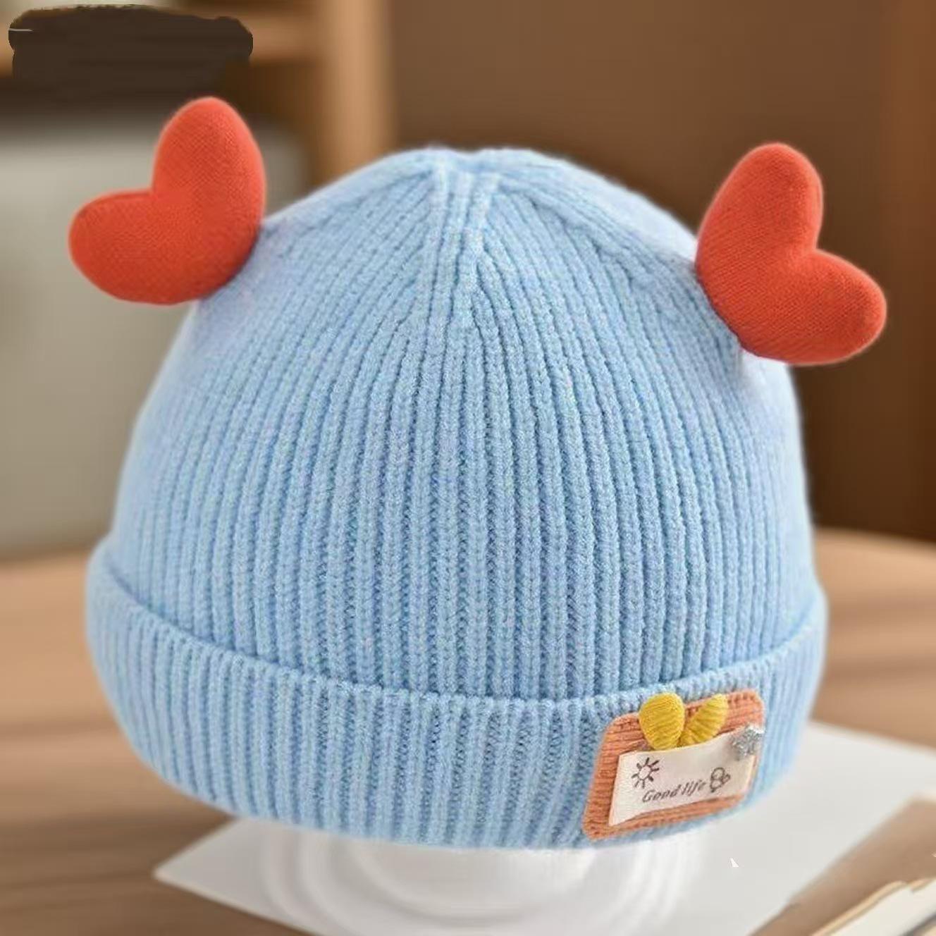

Infant & Toddler Pom-Pom Knit Hat with Heart Embroidery - Soft, Warm, and Comfortable Ear Protection 42-47