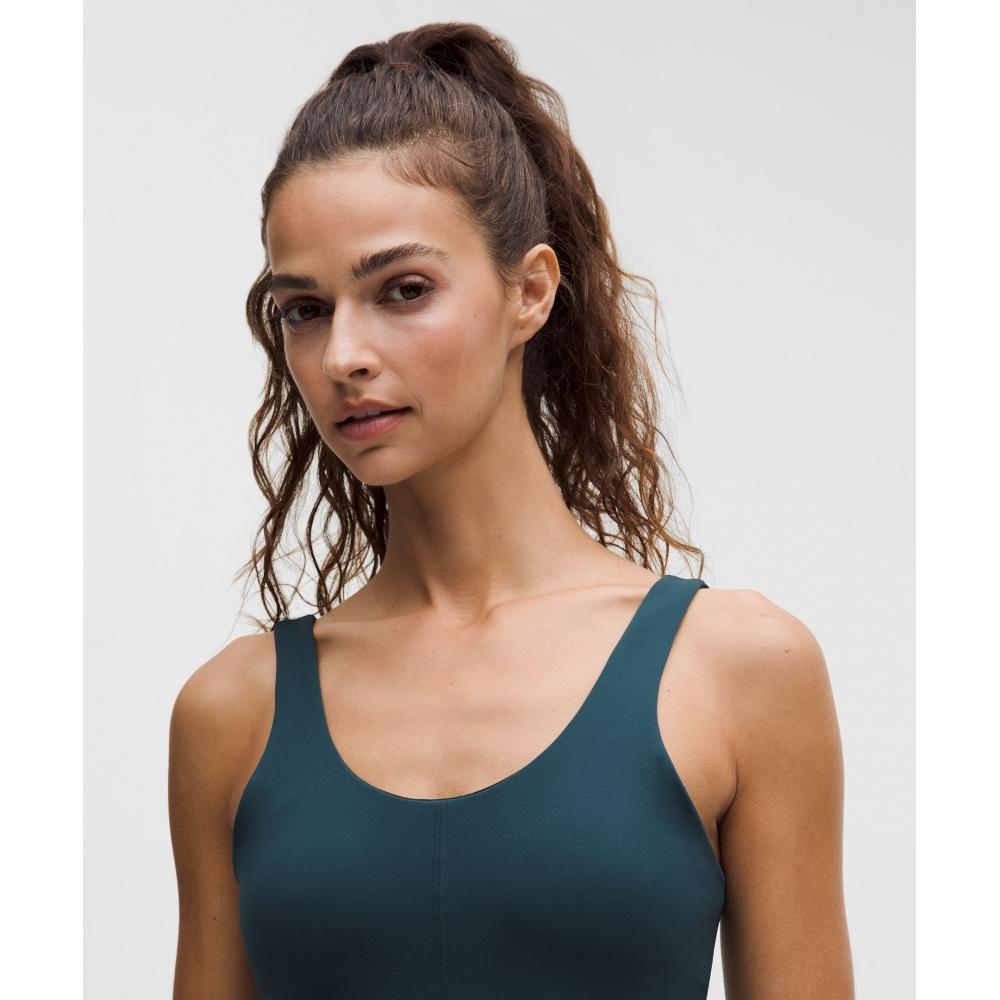 Lululemon Glow Up  Tank Top  Medium sUpport  B C CUp indoChine Blue