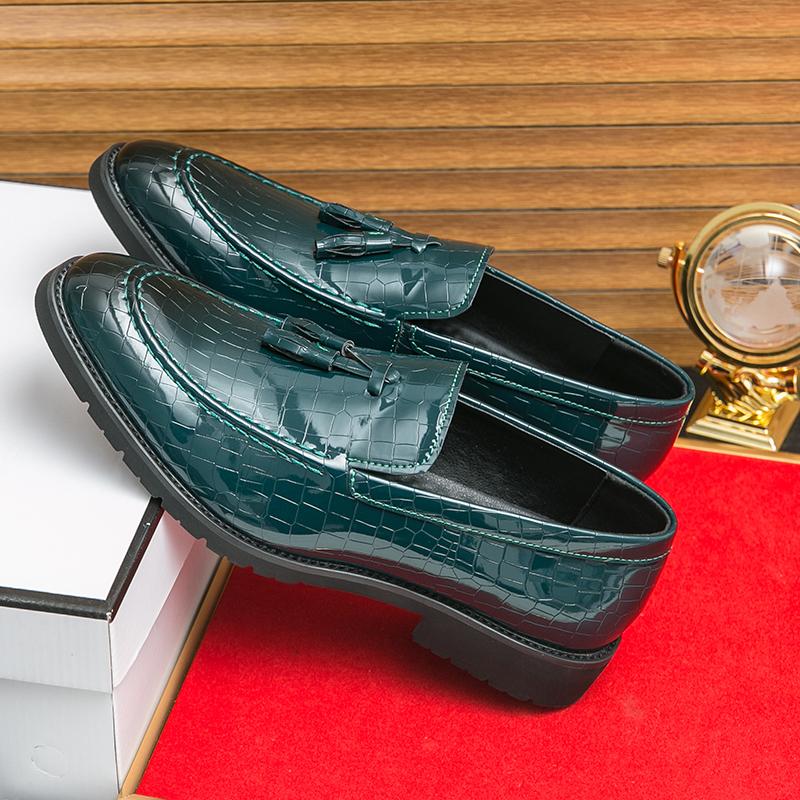 Fashion Leather Shoes Man Casual Loafers Luxury Design Slip on Male Dress Shoes Leisure Style Big Size Good Wear-resistant Sole