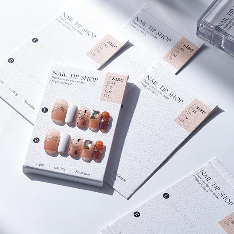 Transparente Nagelstaubdichte Aufbewahrungsbox Anti-Oxidations-Verpackungsboxen Nagelbehälterbox Tragbarer Kunststoff Maniküre Displayhalter