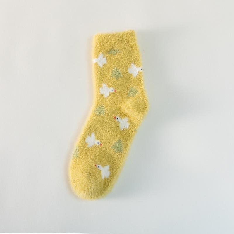 Autumn And Winter New Socks Women Thickened Warm Imitation Mink Velvet Sweet Fruit Ladies Home Floor Socks Sleep Socks