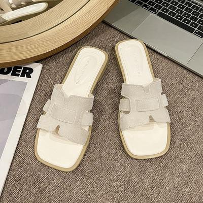 French Low-heeled Skirt Seaside Beach Cool Slippers Women's Summer Wear 2025 New Korean Version of Versatile One-word Slippers