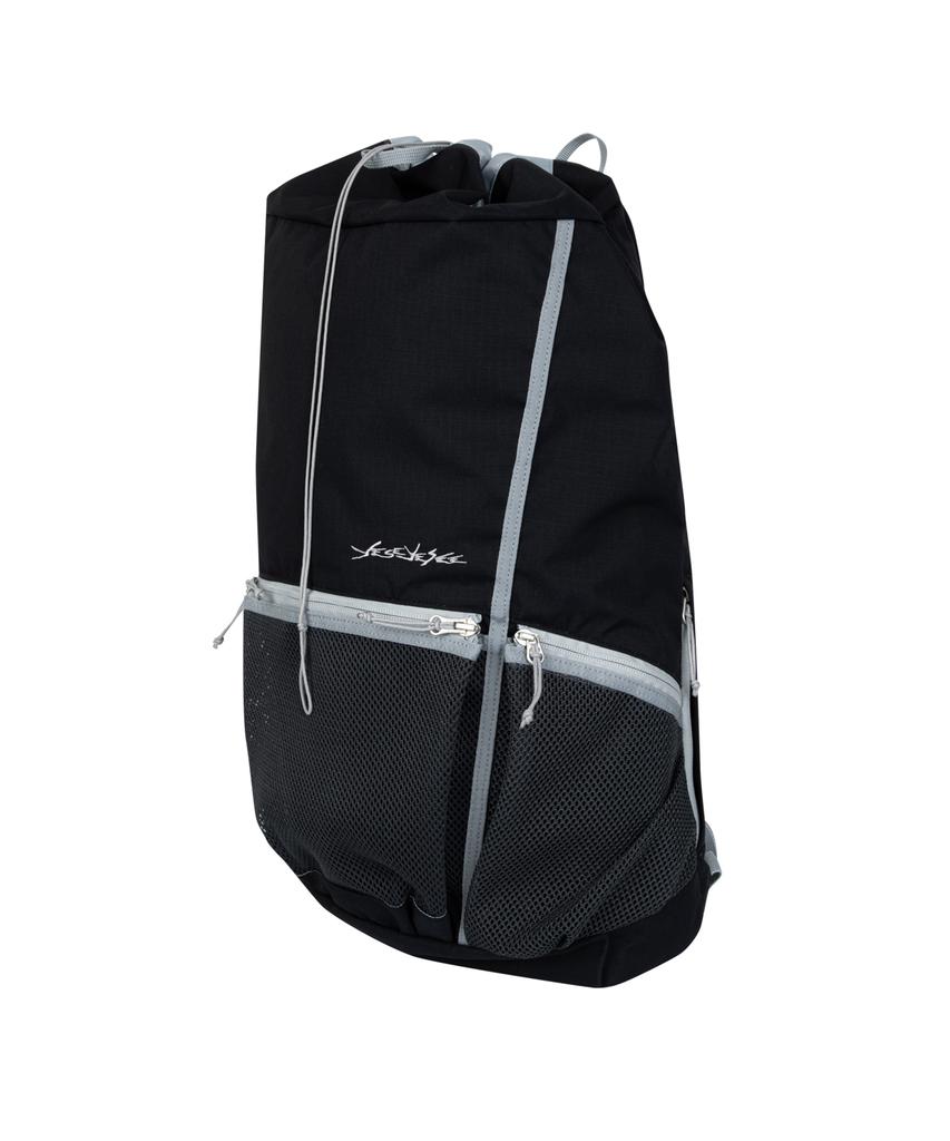 Yeseyesee Y.E.S Rushed Carapace Knapsack Black