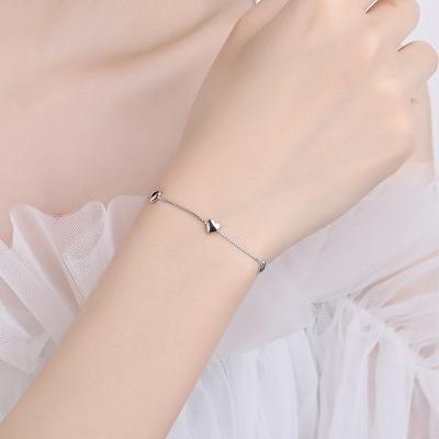 Bracciale in argento sterling argento S925, bracciale dell'amore in stile coreano, versatile, bracciale a forma di cuore dolce ed elegante come regalo per la tua fidanzata