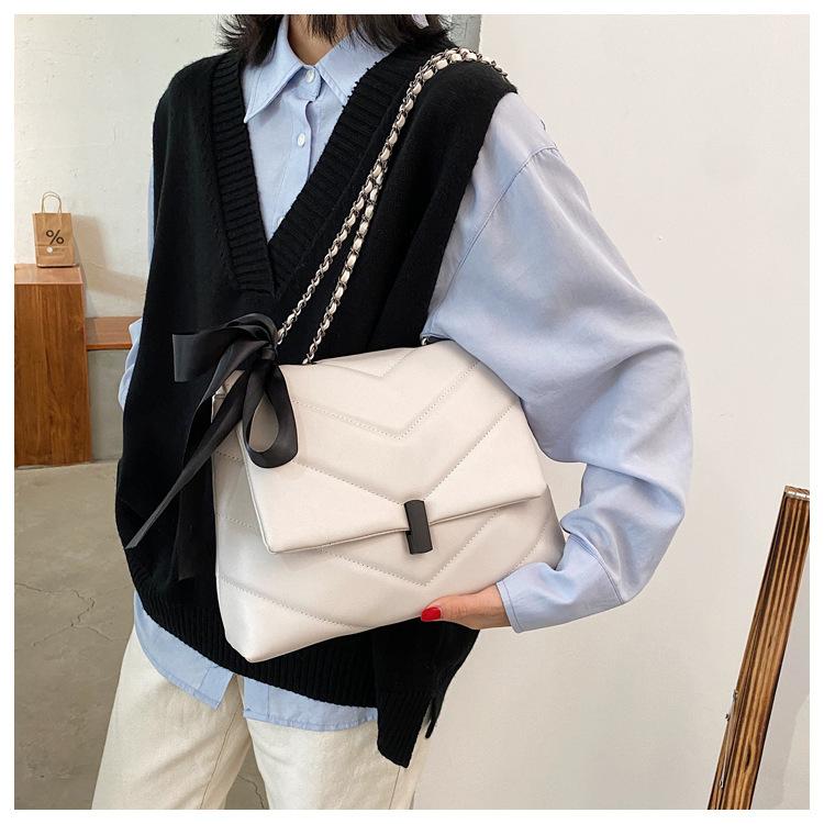 Fashion Large-capacity Rhombus Lattice Bag Autumn and Winter New Shoulder Soft Messenger Large-capacity Women's Bag