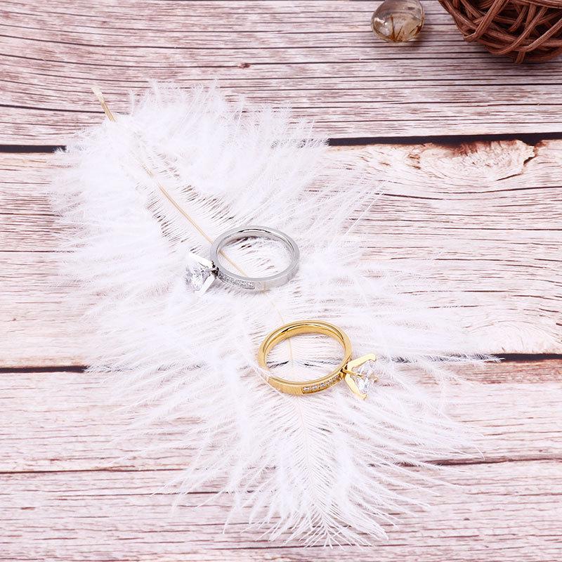 European-American Stainless Steel Zircon Ring: Simple, Four-Prong Creative Design