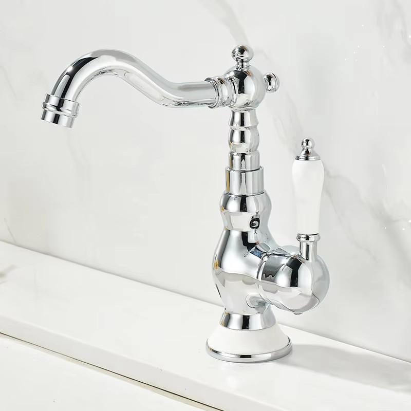European Style Gold Basin Faucet Chrome Hot and Cold Mixers Antique Wash Basin Faucet Taps 360 Rotating Kitchen Faucet