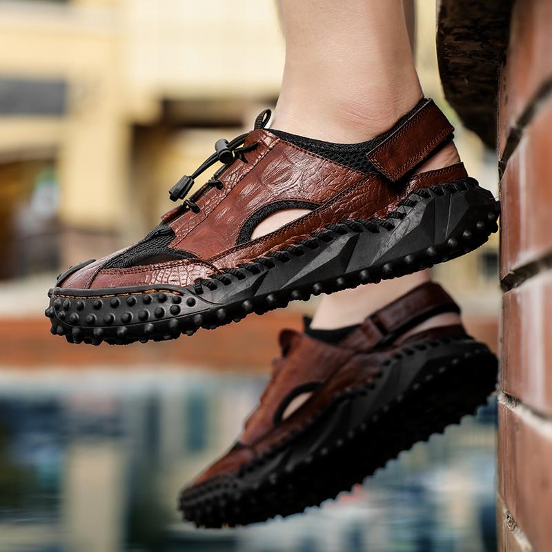 Fashion Summer Breathable Leather Hollow-out Comfortable Men Sneakers Walking Mesh Hot Sale Casual Mens Waterproof Shoes Outdoor Sandals