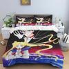 Dieses dreiteilige Bettwäsche-Set im Stil des klassischen Animes "Sailor Moon" besteht aus weichen und bequemen Bettbezügen und Kissenbezügen.
