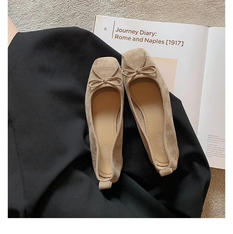 Sheepskin version~ Grape mother has the same temperament square head, light mouth bow, thick heel, versatile leopard print, genuine leather shoes.