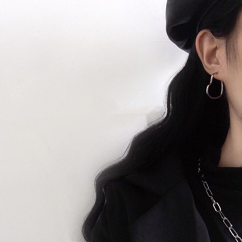 Heart-Shaped Hollow Korean Love Earrings - Cute, Fashionable, & Unique