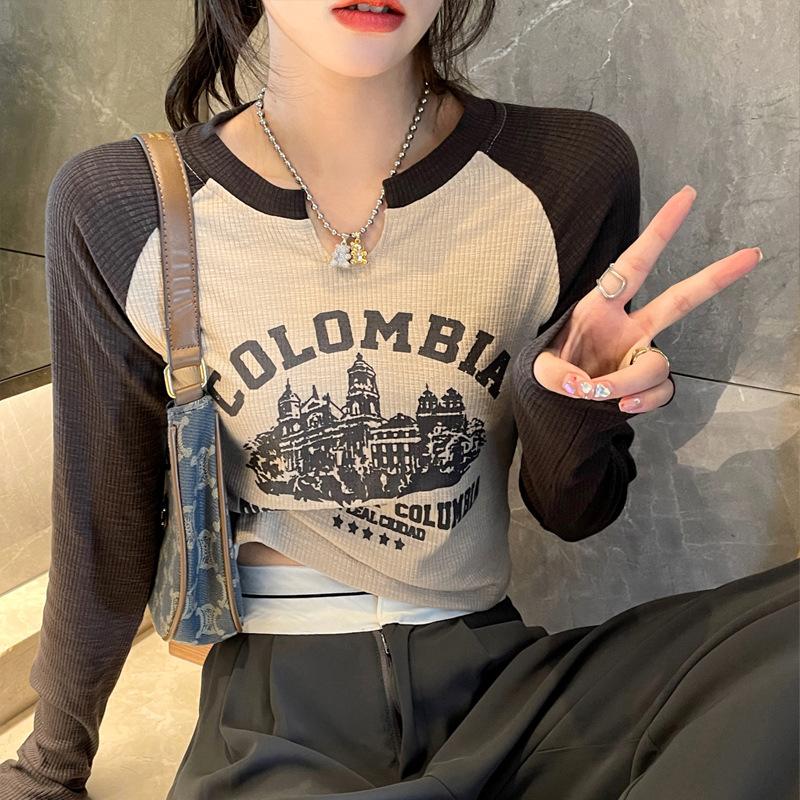 Long-sleeved T-shirt for Women, Spring and Autumn New Inner Layering Shirt Design, Niche American Retro Short Top