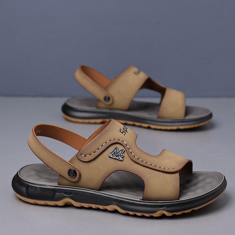 Fashion Designer New Leather Hollow Platform Slip-on Outdoor Beach Men's Sandals Summer Fashion Soft Sole Casual Man Shoes