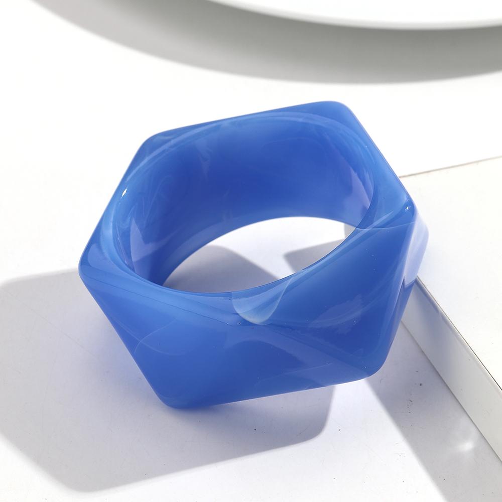 

Trendy Chunky Resin Faceted Irregular Geometric Bangle for Women Retro Colorful Acrylic Wide Cuff Bracelets Fashion Jewelry Gift