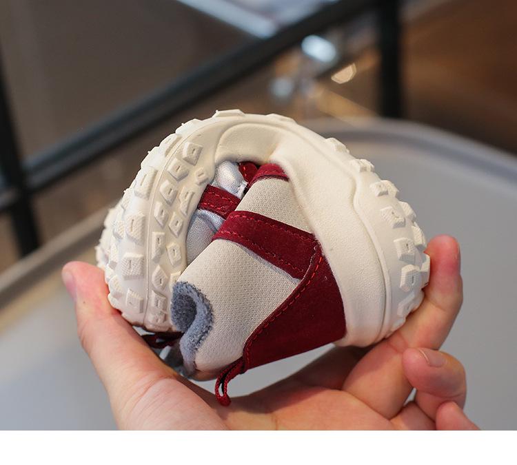 Winter Kids' Sports Shoes: Cozy Velvet-Lined Cartoon Sneakers for Boys & Girls