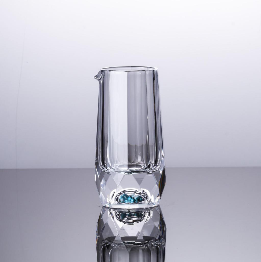 Crystal Baijiu Cups and Decanter Set - Luxury Glassware for Home and Bar Use