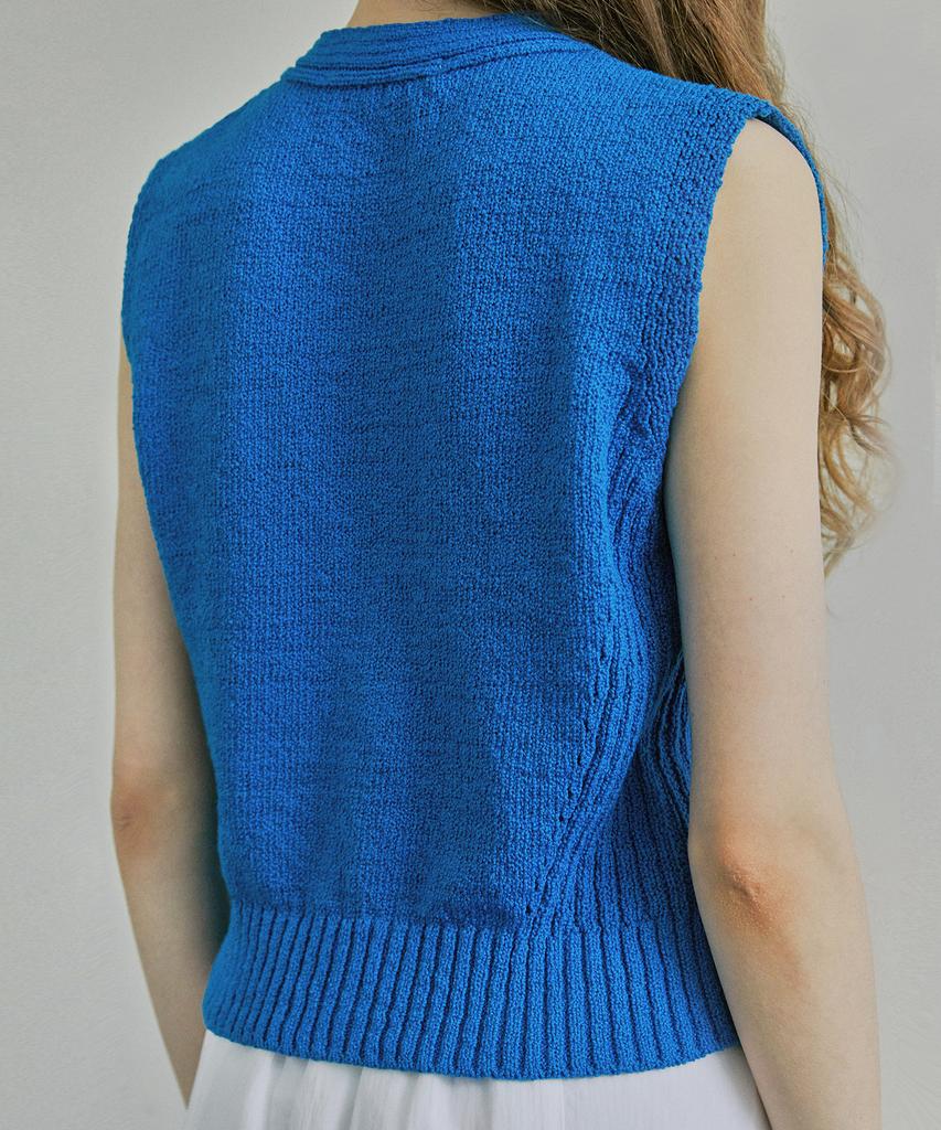 IHR Button Knit Vest / Blue