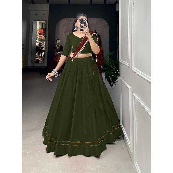 Spesiell Rayon Bomull Lehenga for Kvinner med Gotta Patti-detaljer Navratri Spesial Hele Lehenga Choli, Usydd Bluse