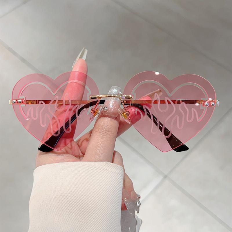 Rimless Heart Shaped Sunglasses Fashion Cute Hollowed Decor Rave Shades Women Trendy Brand Design Vacation Sun Glasses