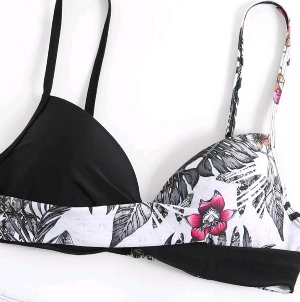 Women's Fashionable Printed Contrasting Color Sexy Split Bikini Swimsuit