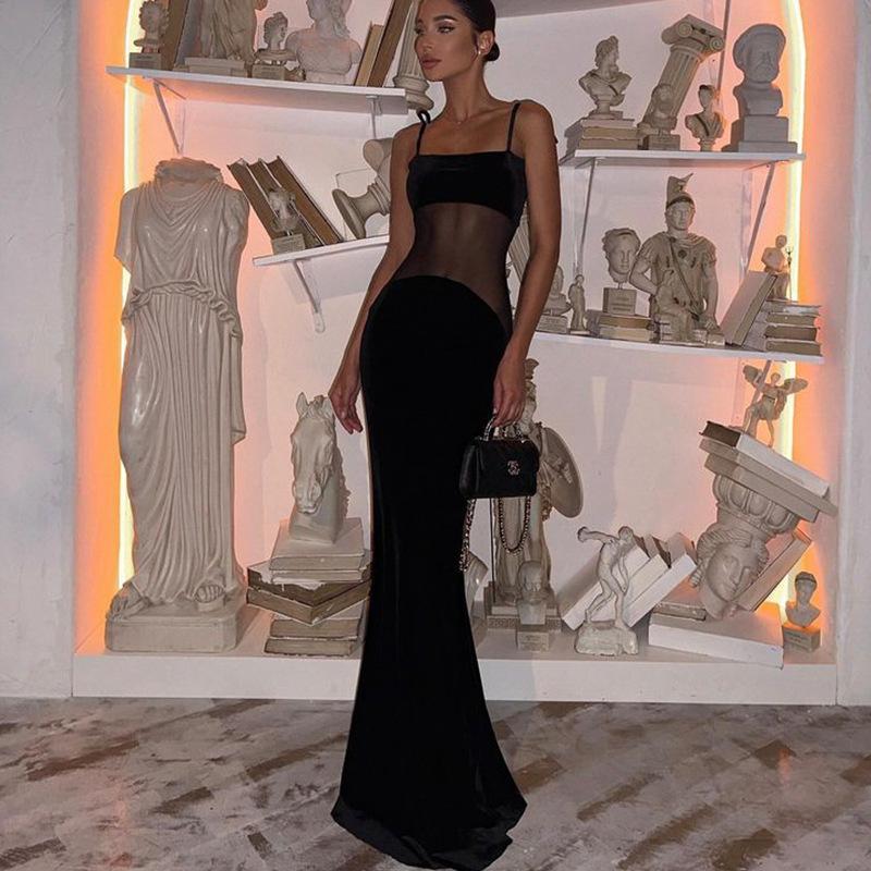 

Женское сетчатое платье с бретельками Perspective Sexy Hot Fashion с глубоким вырезом на шее и вырезом-рыбьим хвостом M чёрный