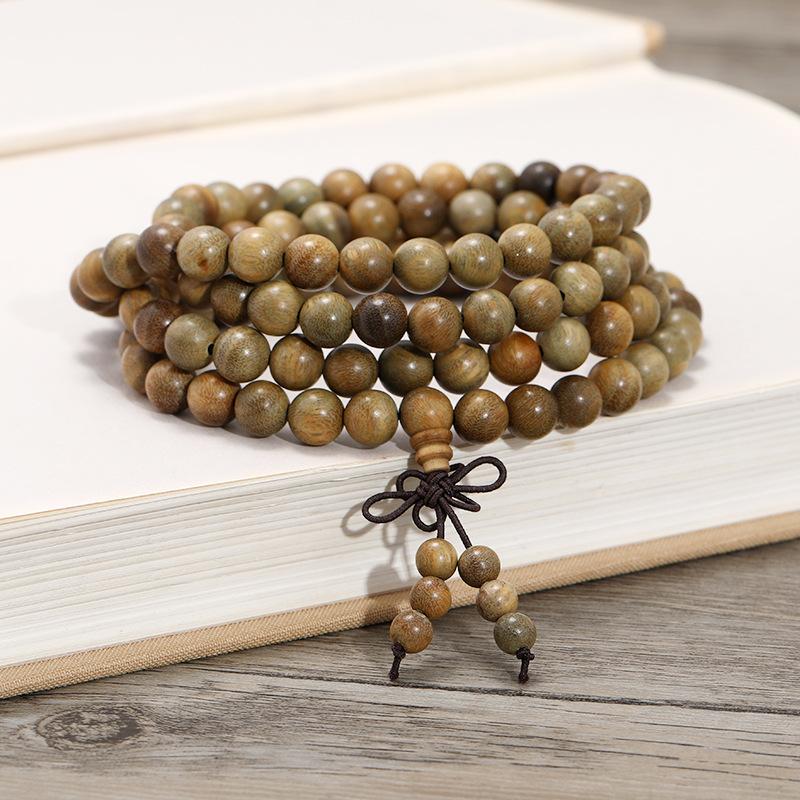 Natural green sandalwood 108 bracelets men and women versatile sandalwood Buddha beads couple rosary beads Wenwan bracelet